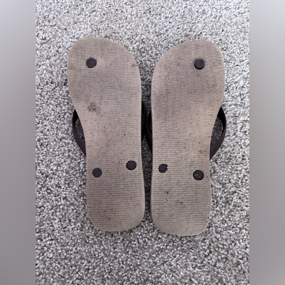 Havaianas Tan and Brown Sandals - Picture 4 of 5